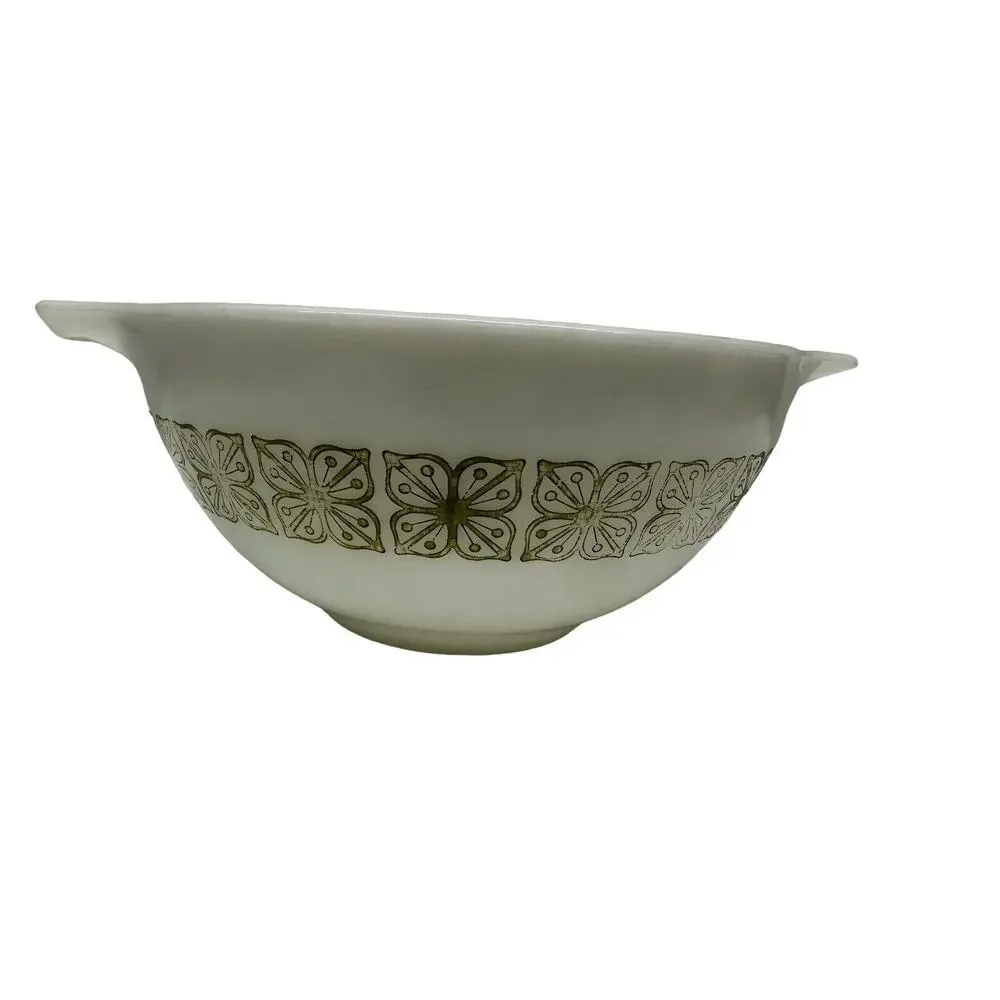 Pyrex‎ Verde Stamp  Bowl Vintage Green 402  1 1/2 Qt Faded & 444- 4Quart